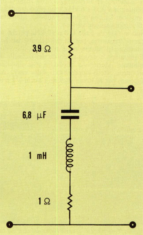 Figura 2B - Schema elettrico del filtro passivo di figura 2A.